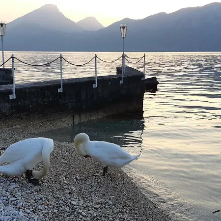 Ester Apartamento Brenzone sul Garda